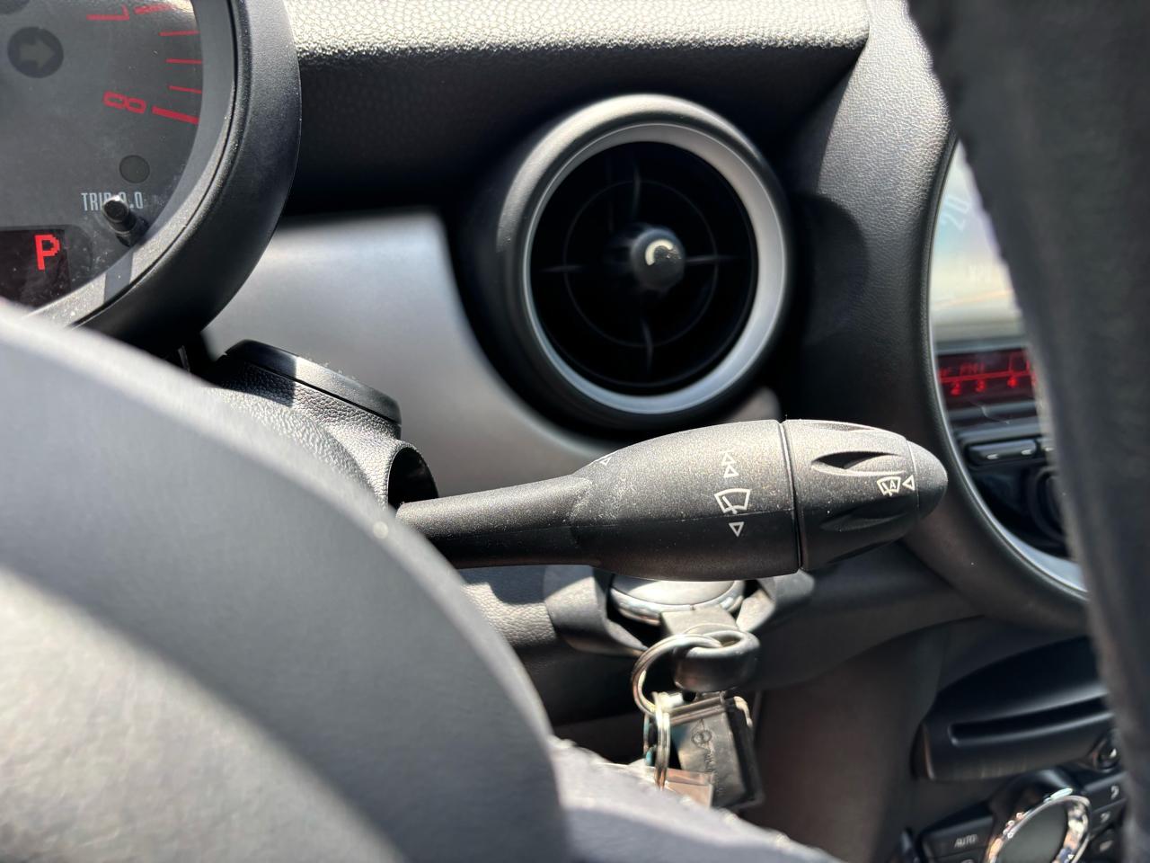 MINI Cooper Coupe 2dr 2015