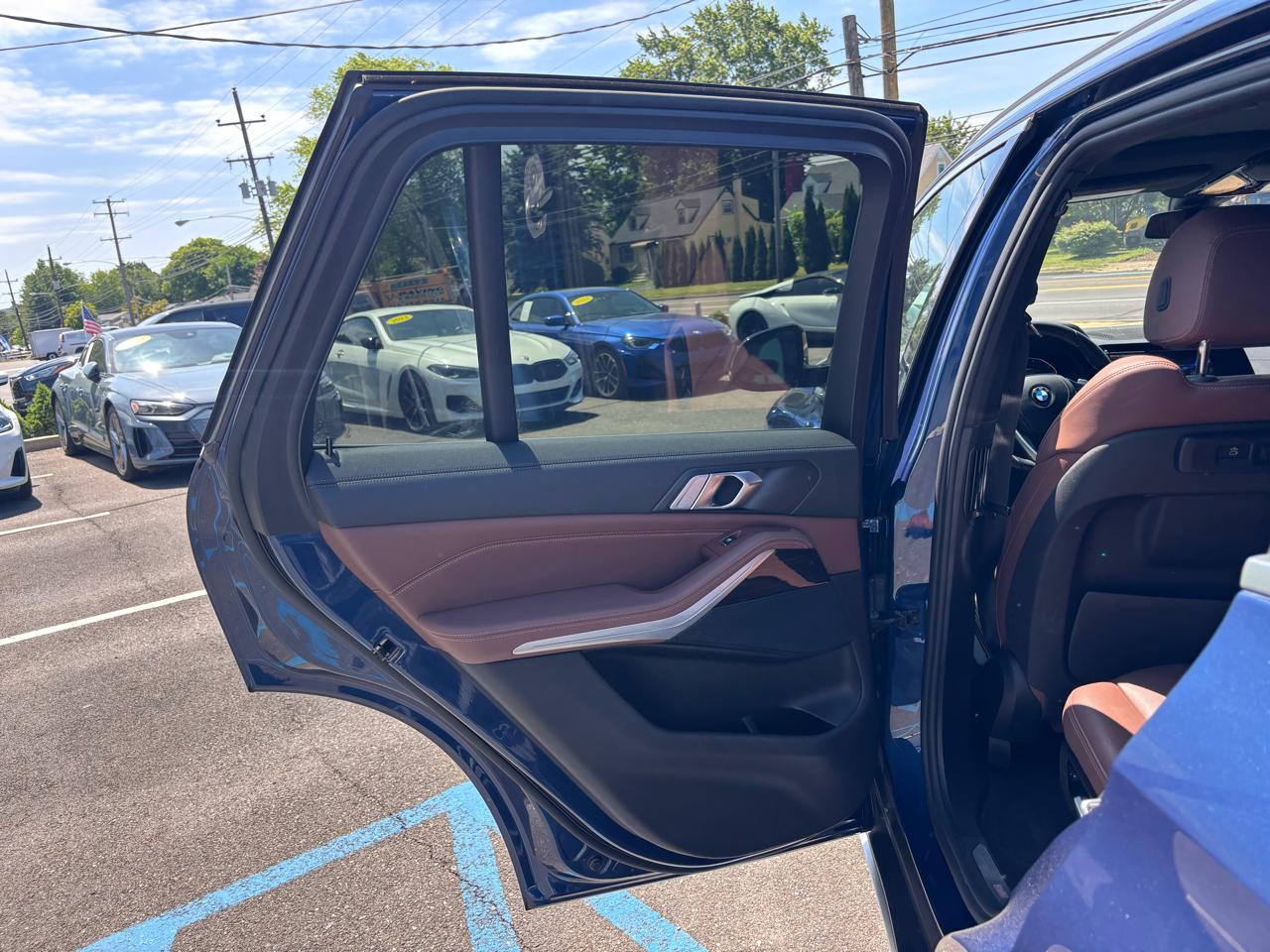 BMW X5 xDrive40i Sports Activity Vehicle 2020
