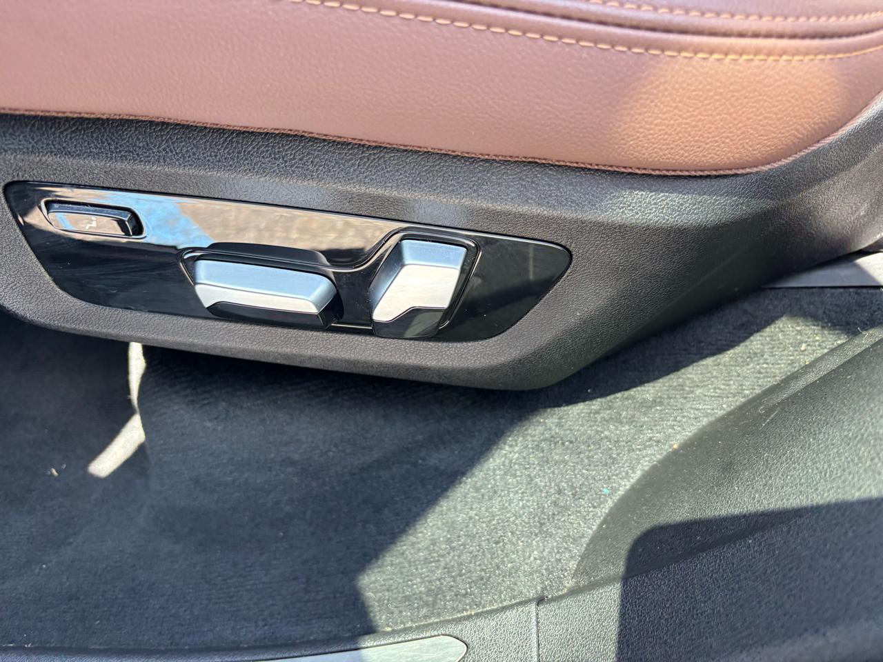 BMW X5 xDrive40i Sports Activity Vehicle 2020