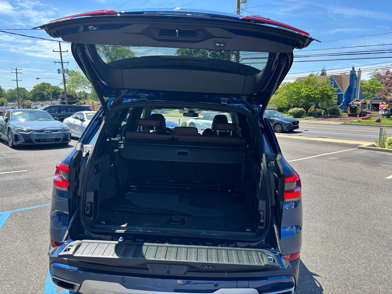 BMW X5 xDrive40i Sports Activity Vehicle 2020