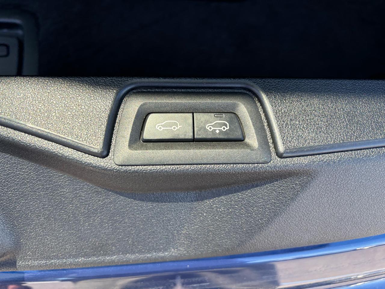 BMW X5 xDrive40i Sports Activity Vehicle 2020