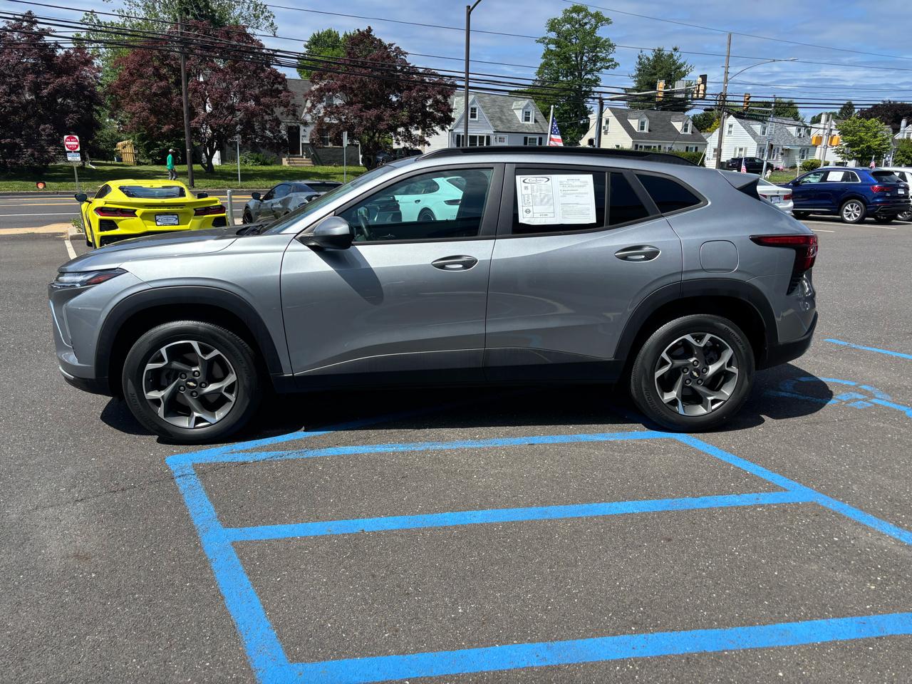Chevrolet Trax FWD 4dr LT 2024