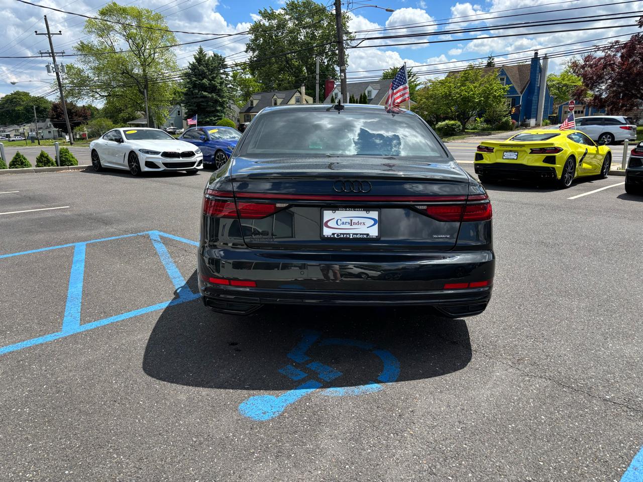 Audi A8  2021