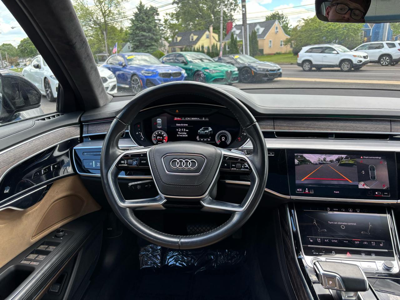 Audi A8  2021