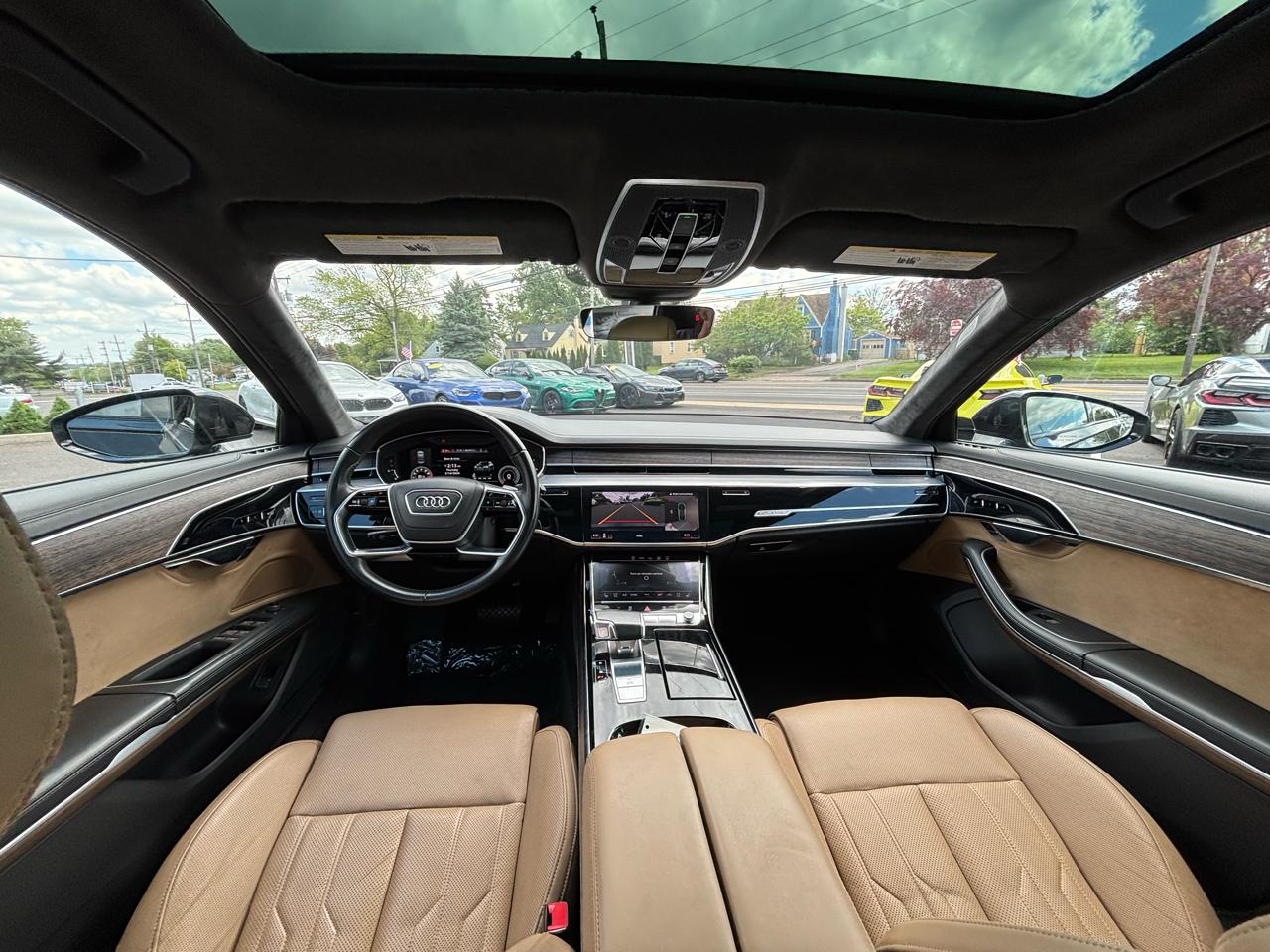 Audi A8  2021
