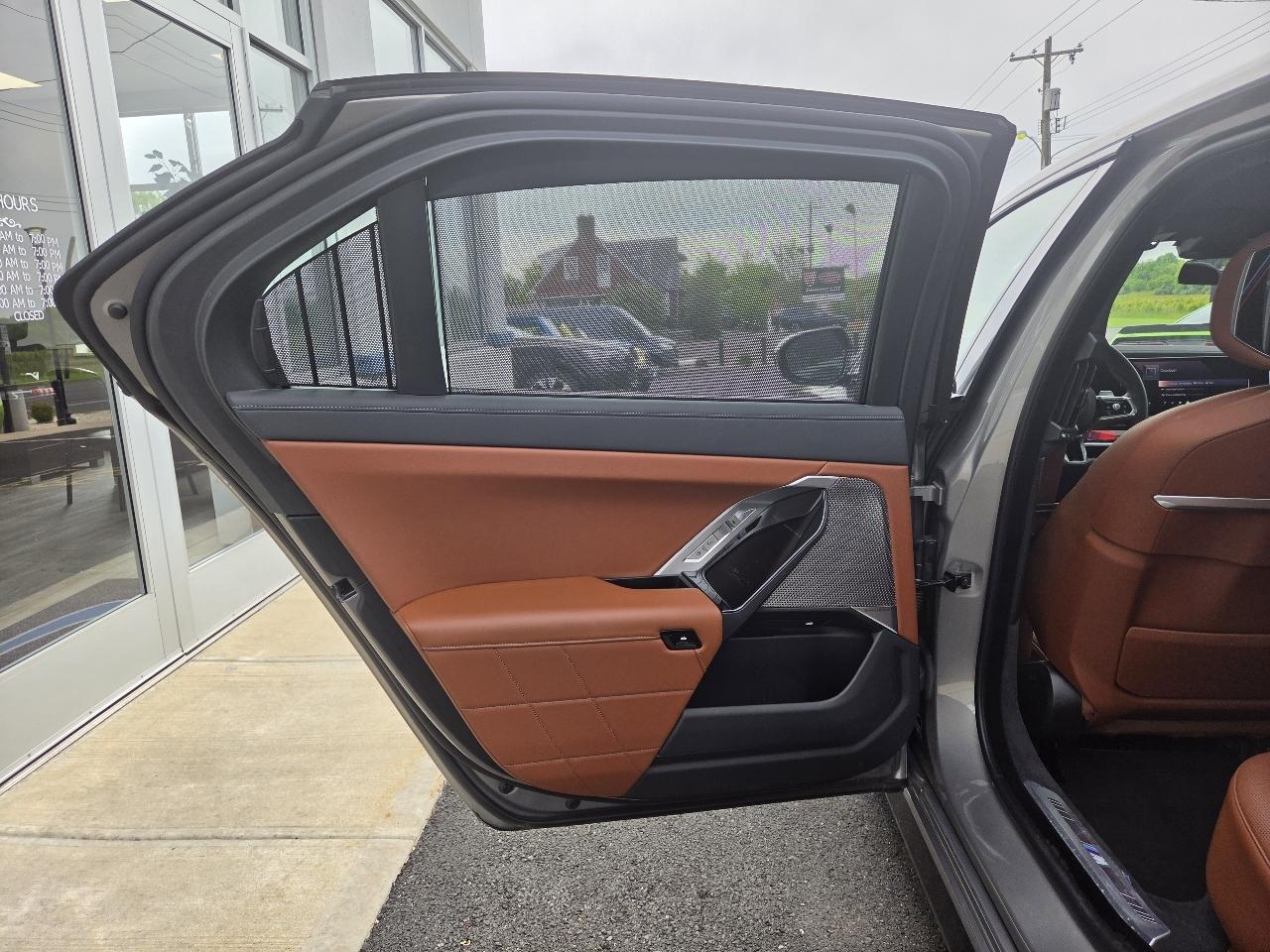 BMW 7 Series 750e xDrive Plug-In Hybrid 2026