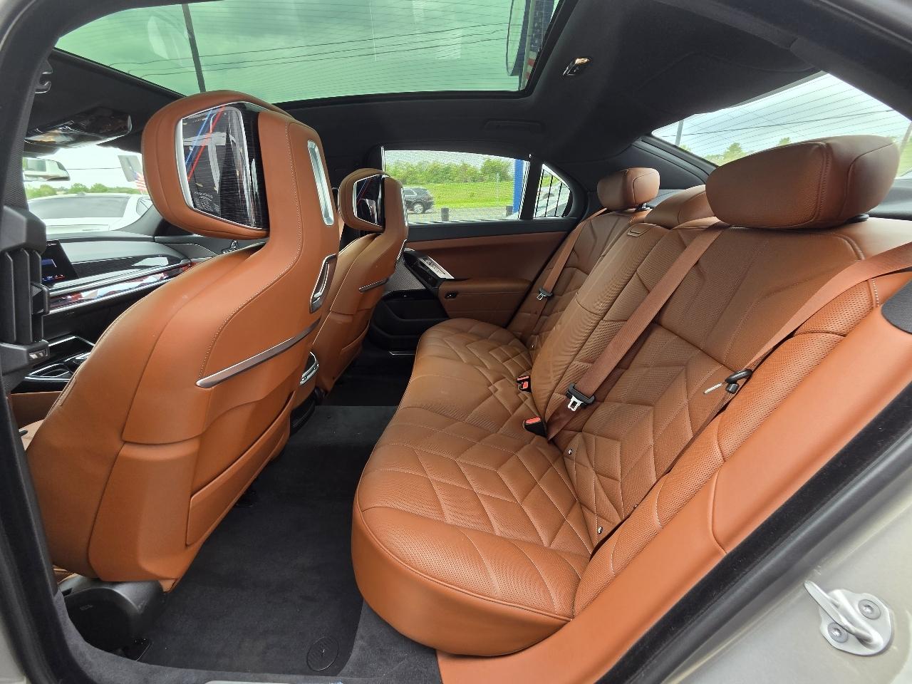 BMW 7 Series 750e xDrive Plug-In Hybrid 2026