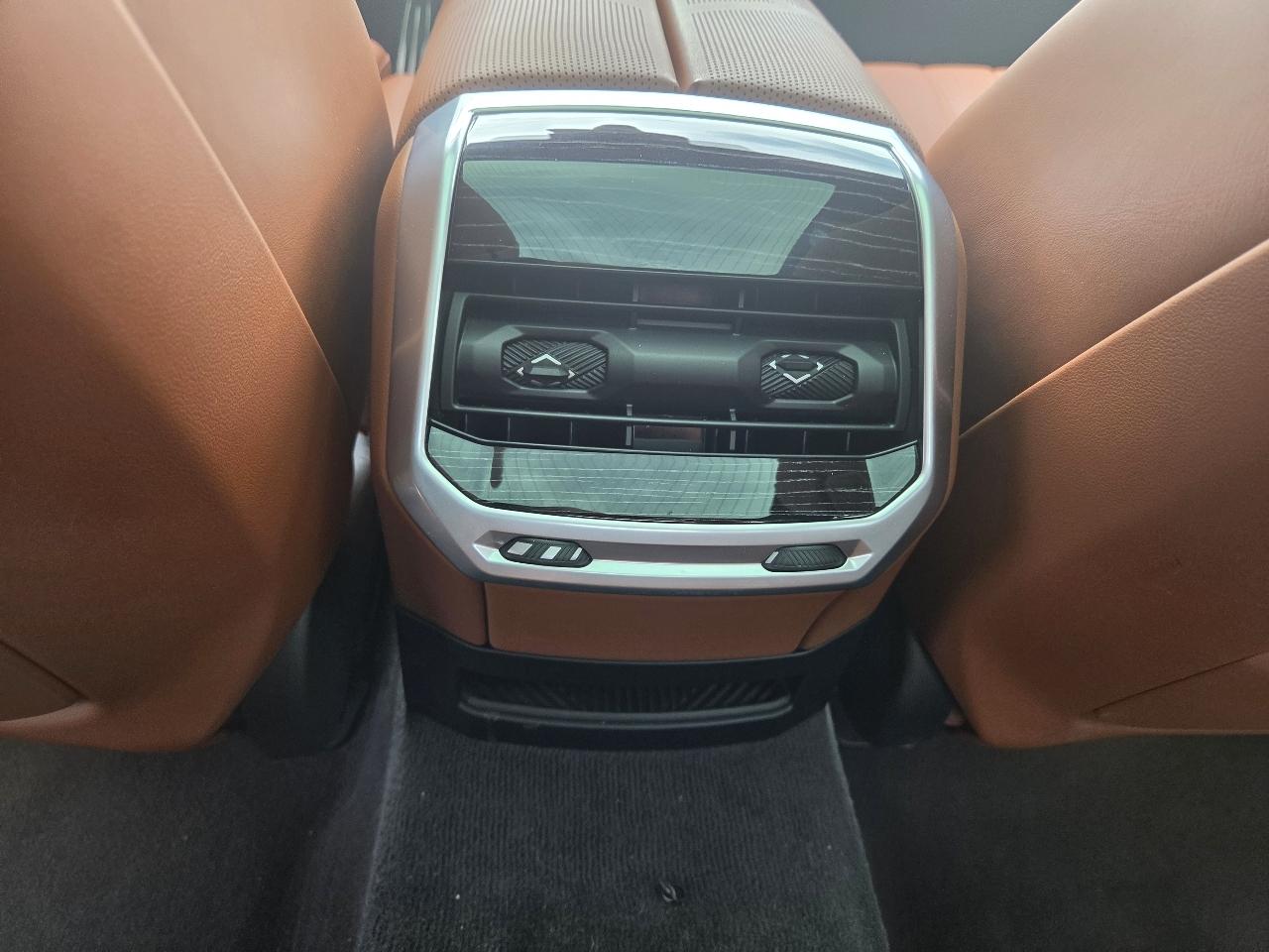 BMW 7 Series 750e xDrive Plug-In Hybrid 2026