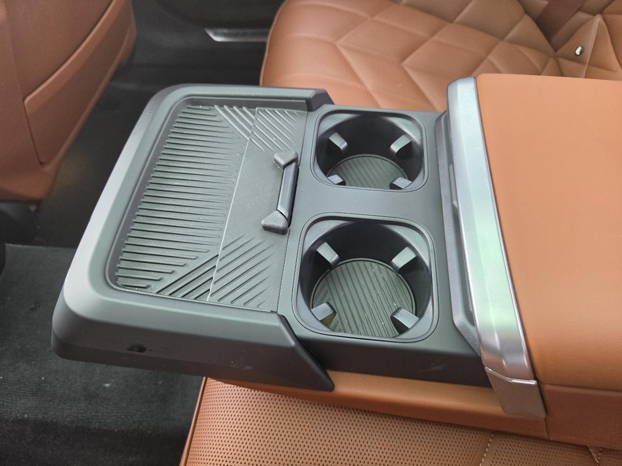 BMW 7 Series 750e xDrive Plug-In Hybrid 2026