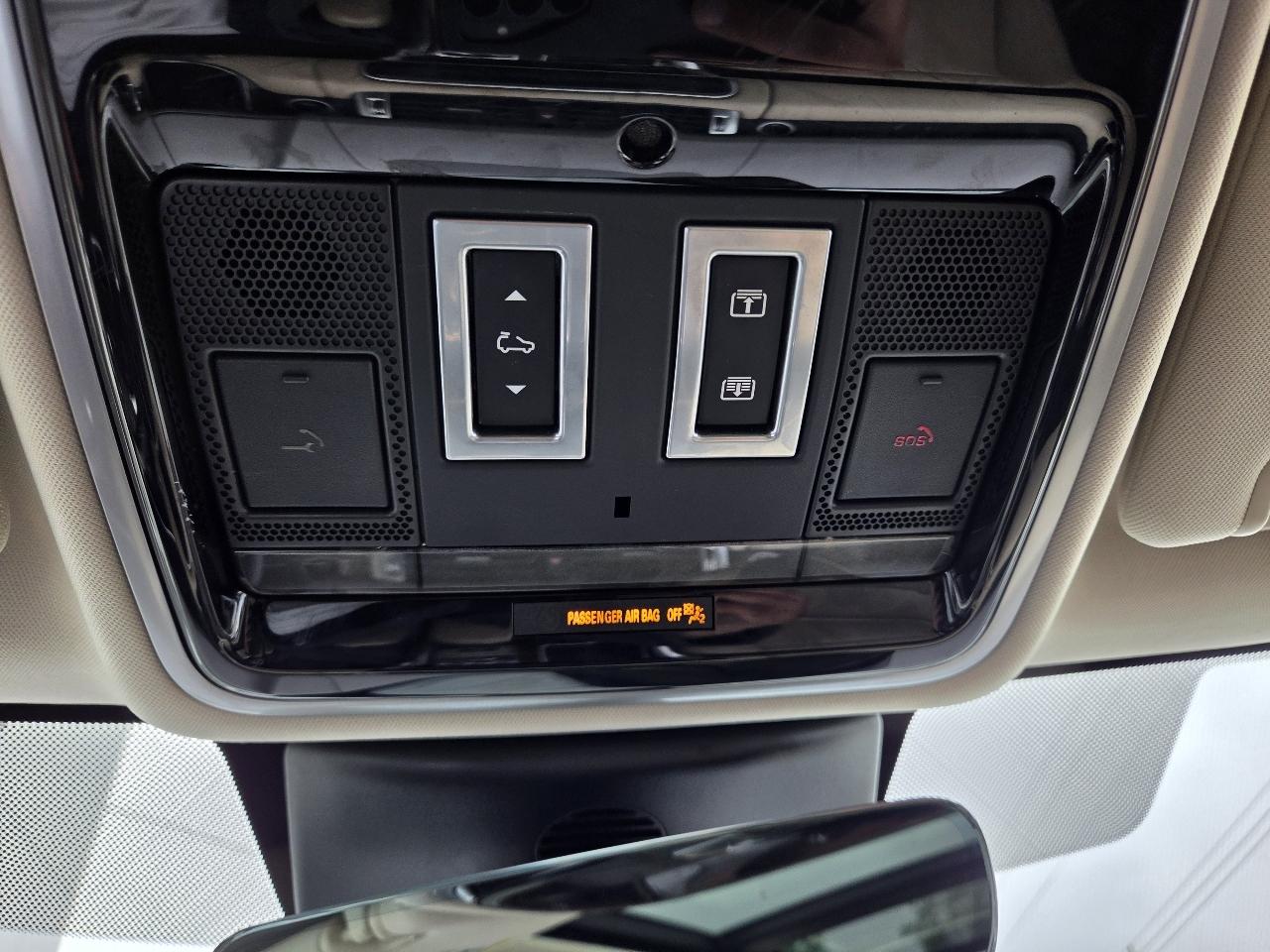Land Rover Range Rover Sport Turbo i6 MHEV HSE 2019
