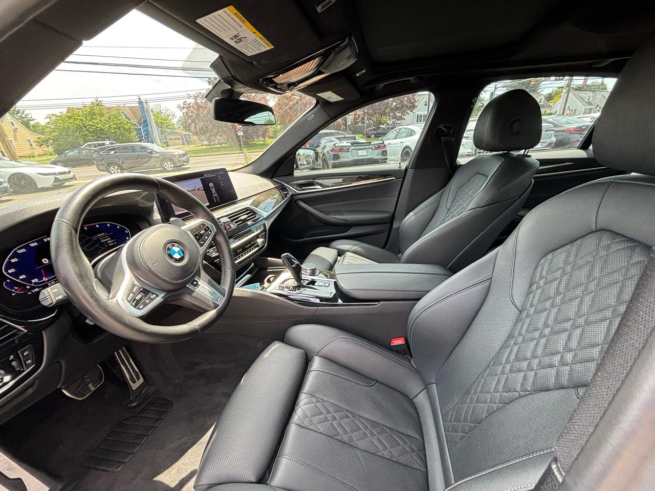 BMW 5 Series 530i xDrive Sedan 2021
