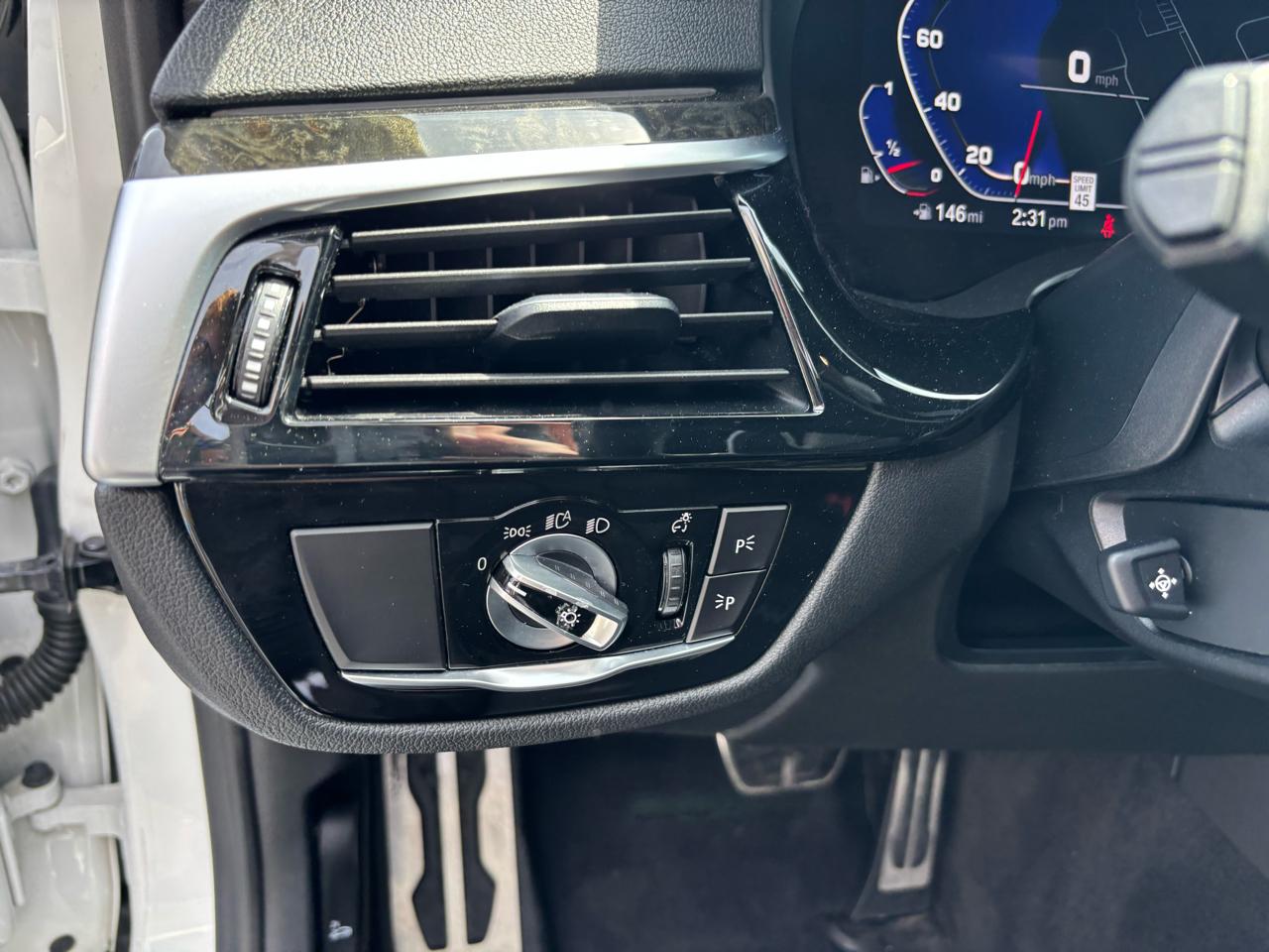 BMW 5 Series 530i xDrive Sedan 2021