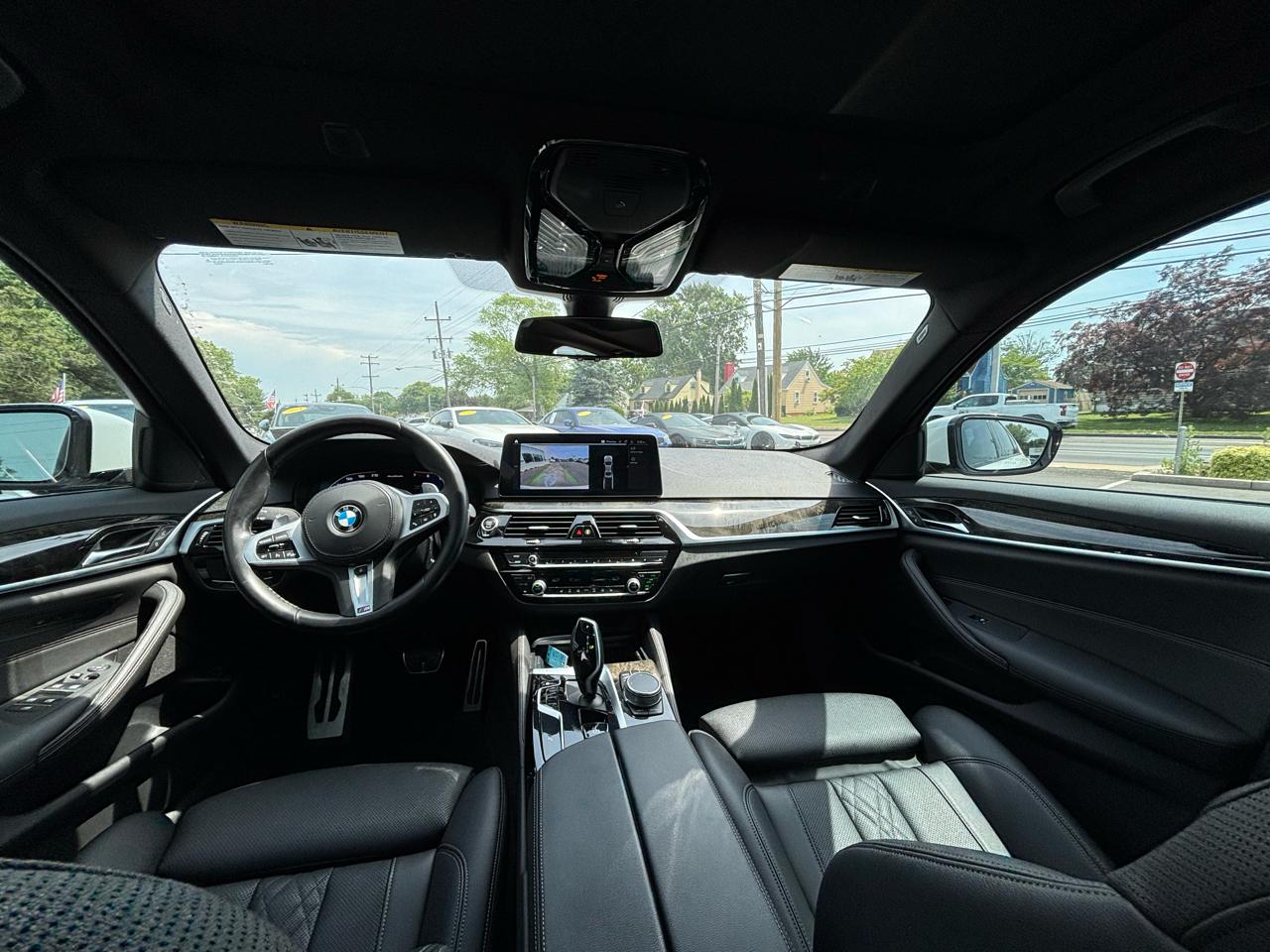 BMW 5 Series 530i xDrive Sedan 2021