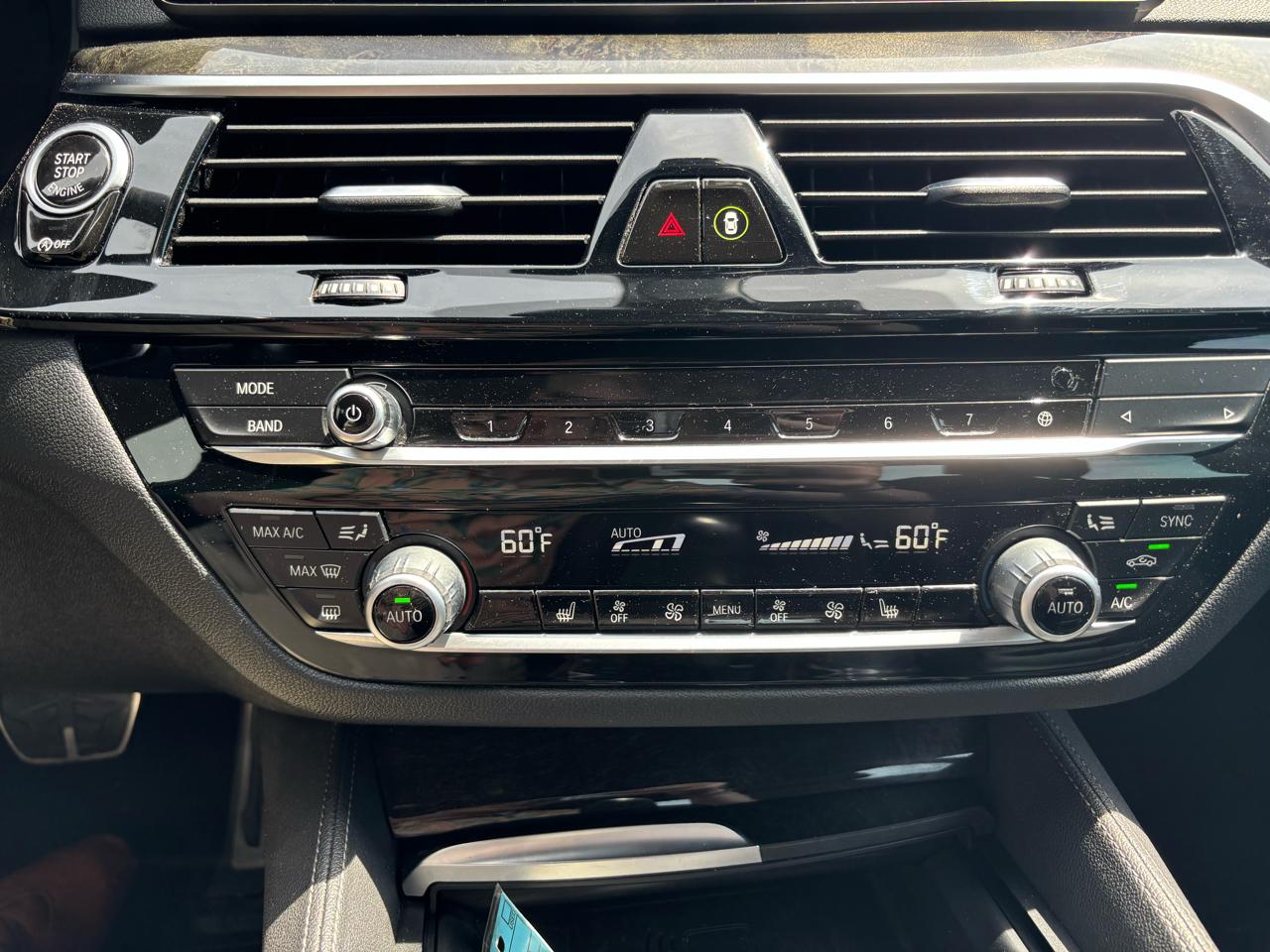BMW 5 Series 530i xDrive Sedan 2021