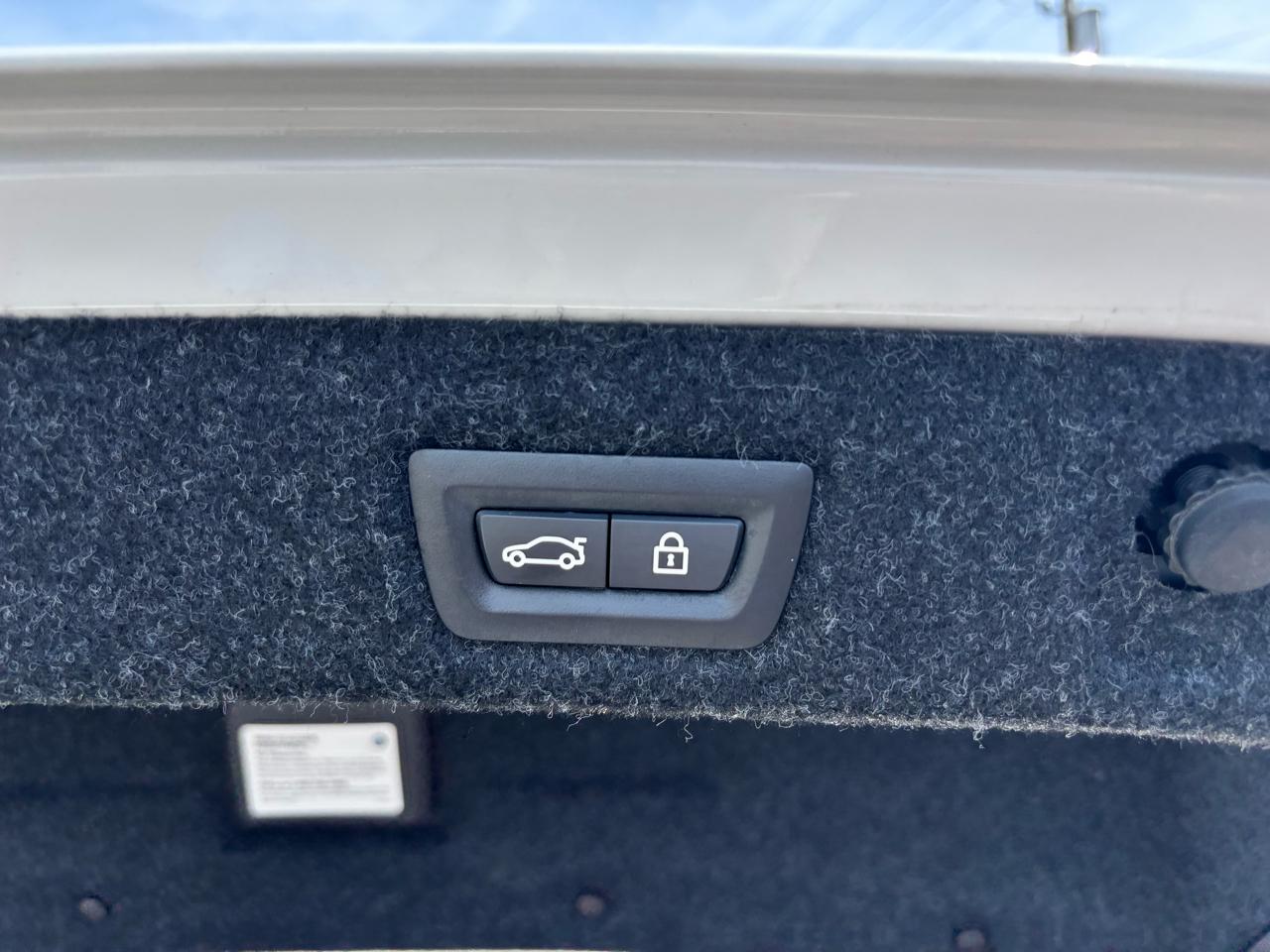 BMW 5 Series 530i xDrive Sedan 2021