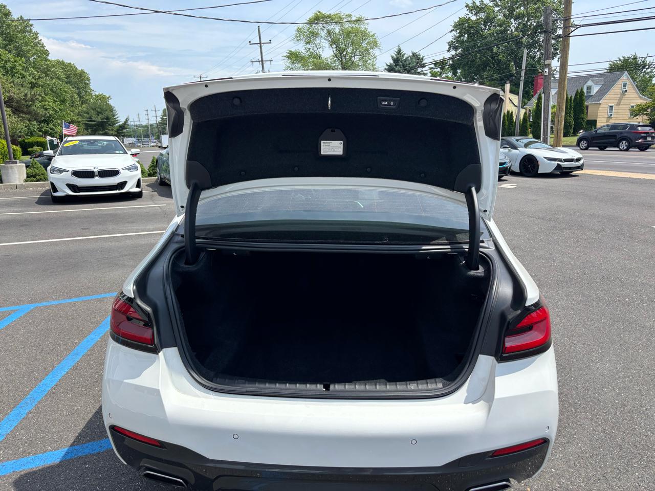 BMW 5 Series 530i xDrive Sedan 2021