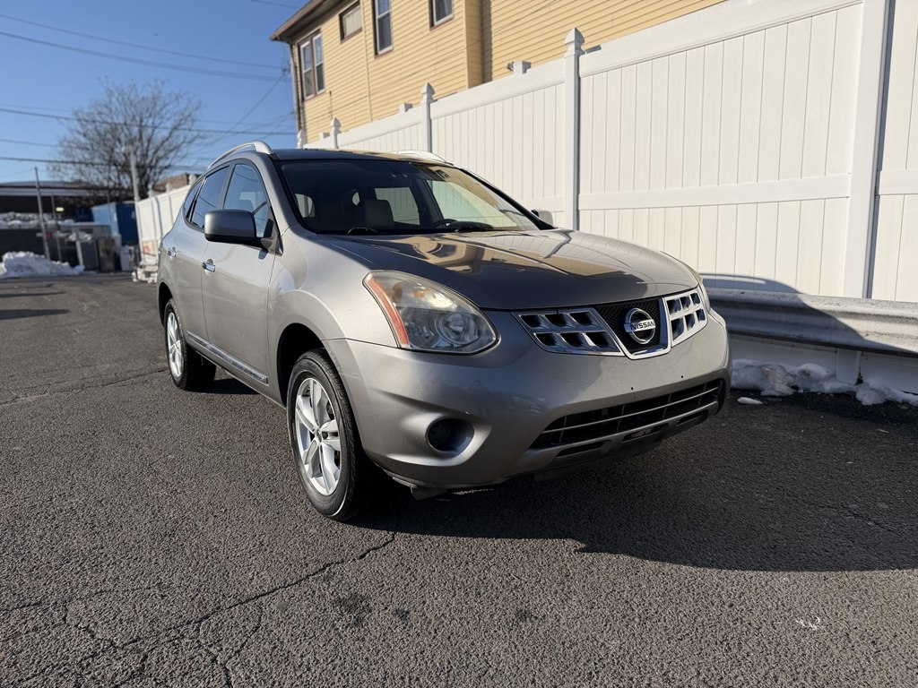 Nissan Rogue  2013