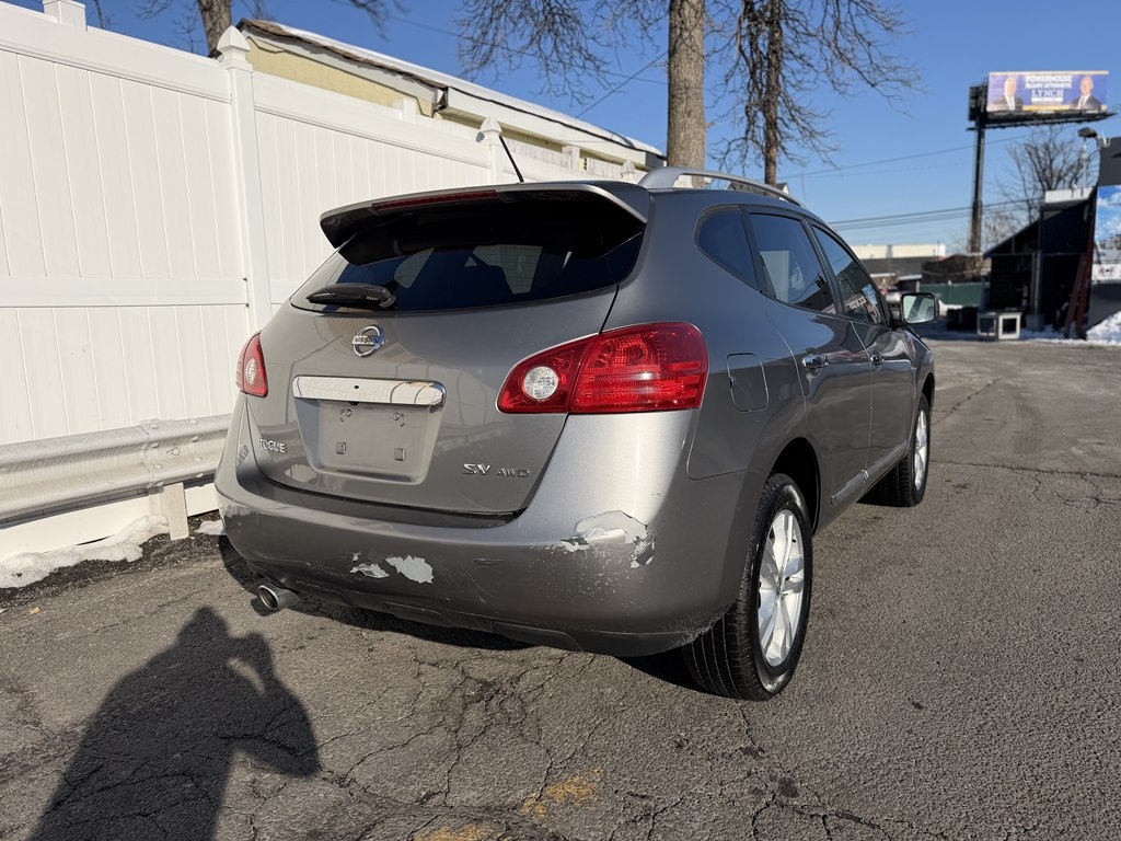 Nissan Rogue  2013