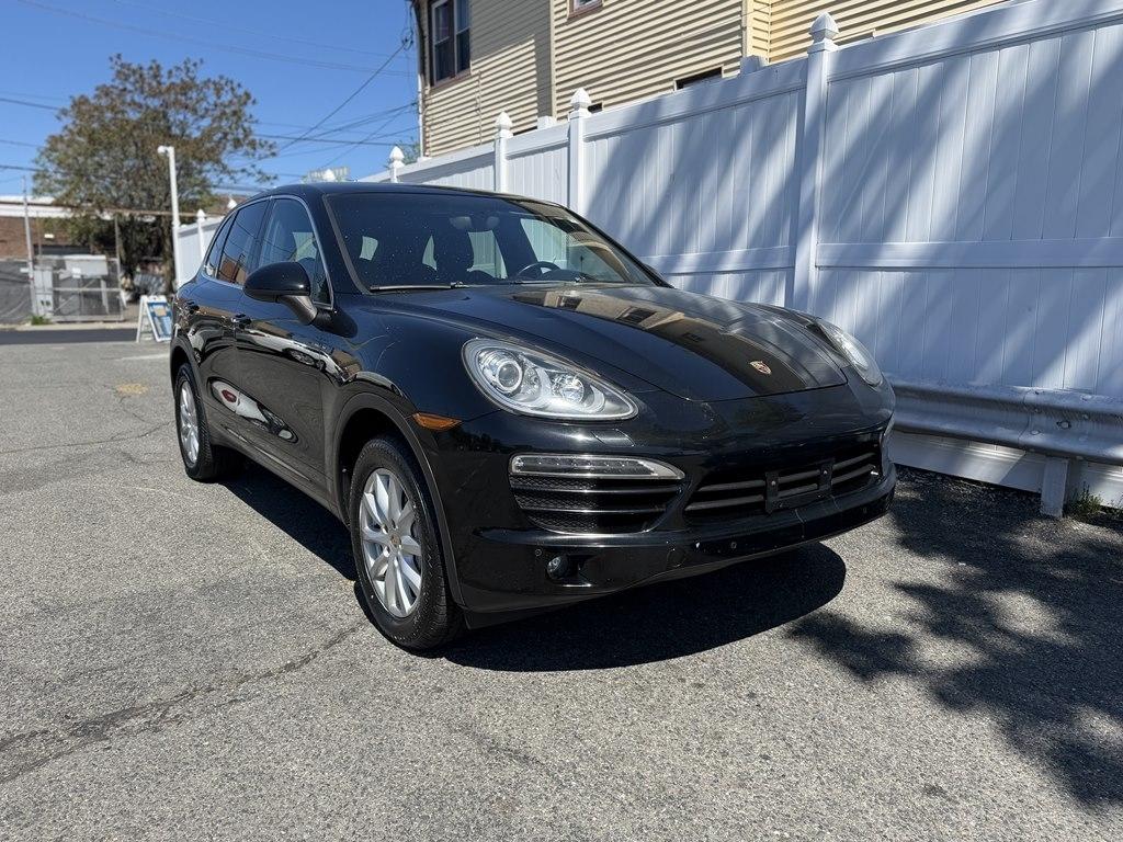 Porsche Cayenne  2012