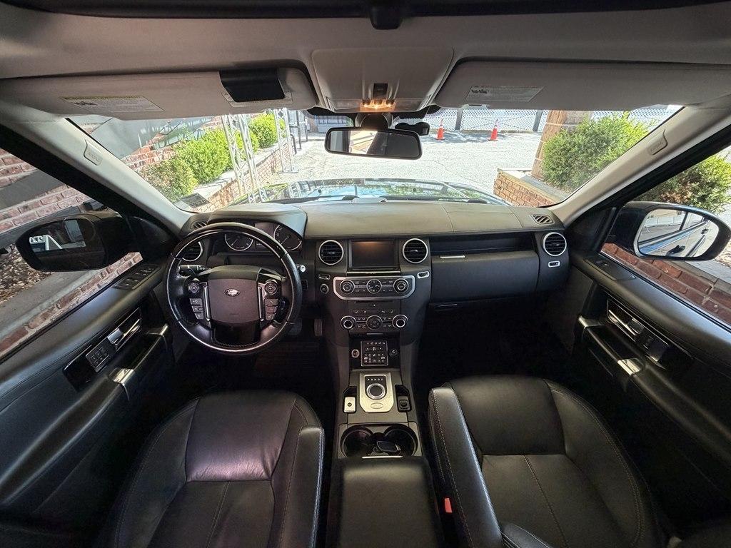 Land Rover LR4  2016