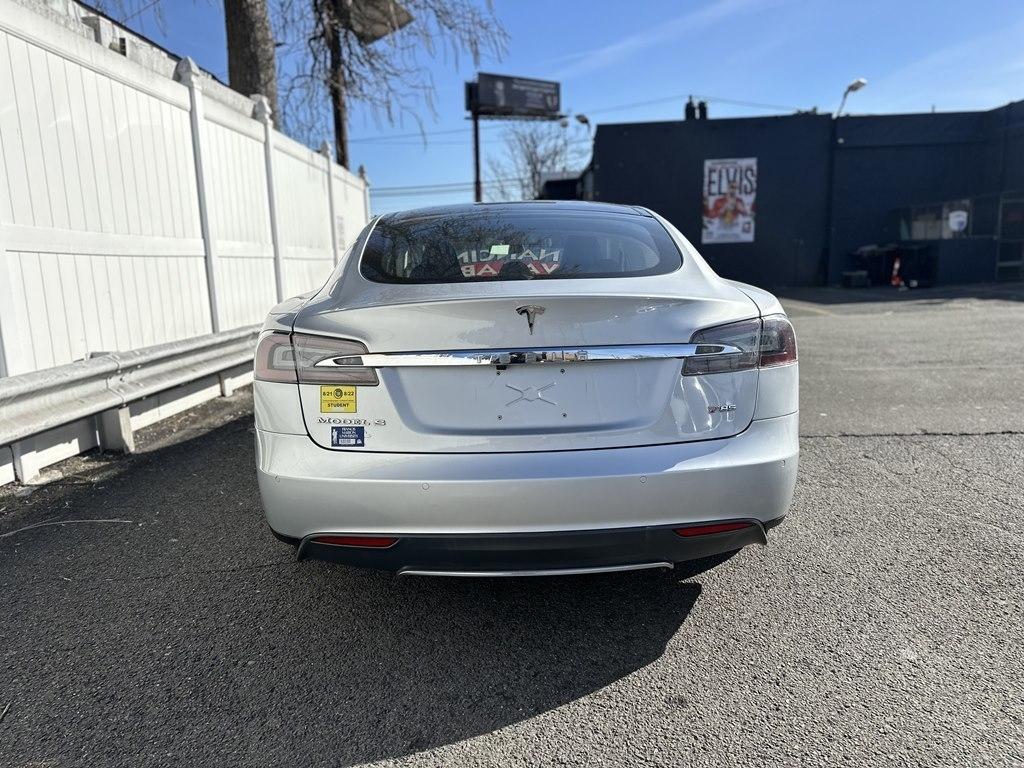 Tesla Model S  2014