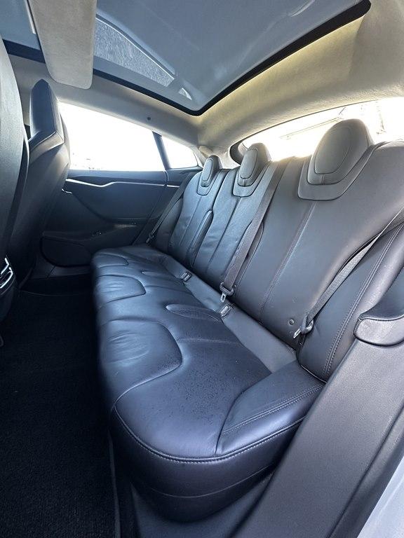 Tesla Model S  2014