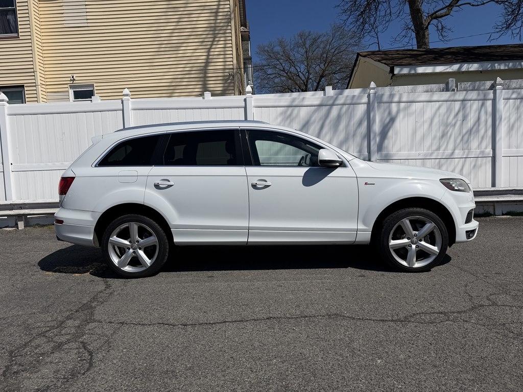 Audi Q7  2015