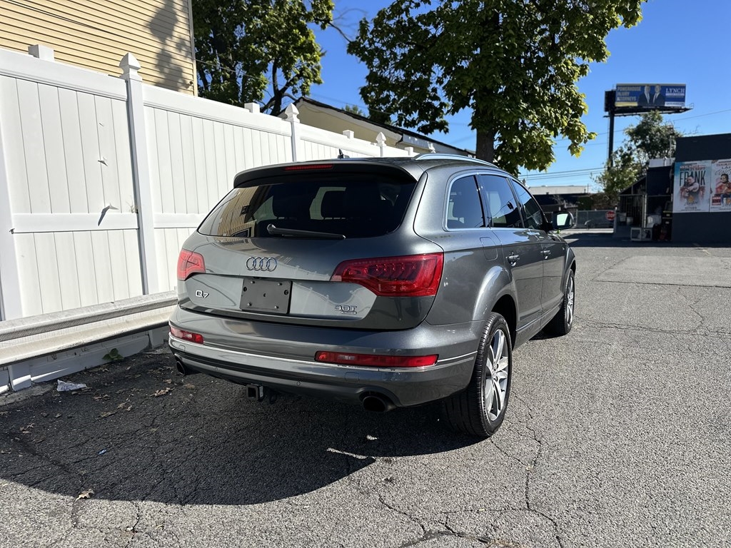 Audi Q7  2015