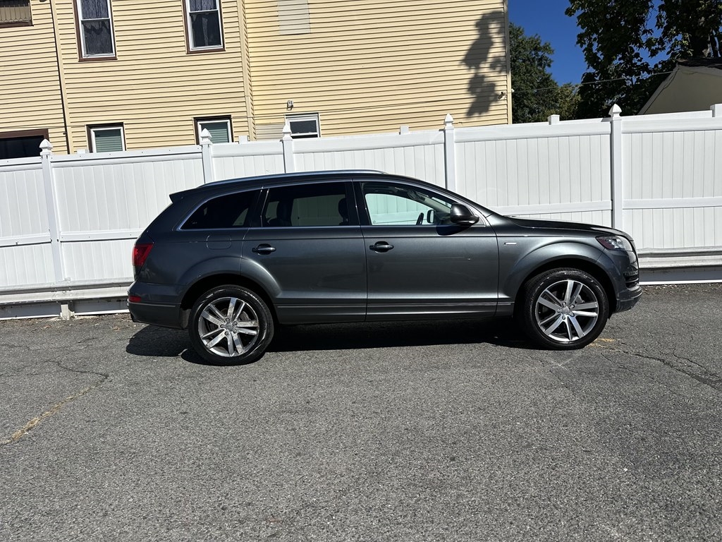 Audi Q7  2015