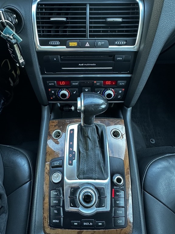 Audi Q7  2015
