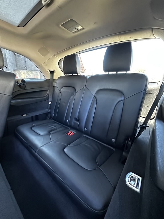 Audi Q7  2015