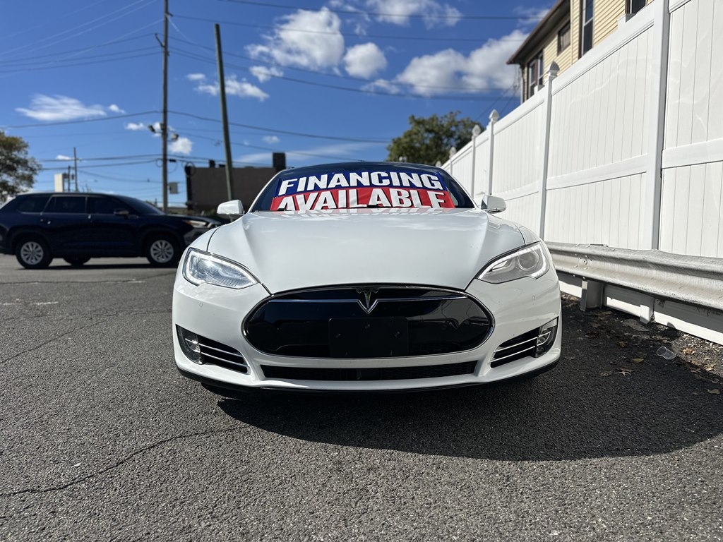 Tesla Model S  2015