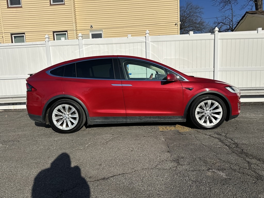 Tesla Model X  2017
