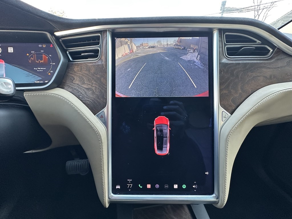 Tesla Model X  2017