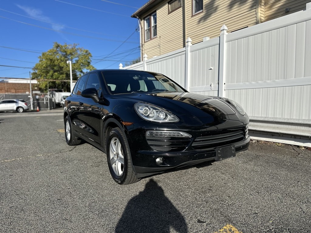 Porsche Cayenne  2013