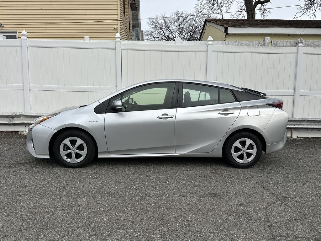 Toyota Prius  2017