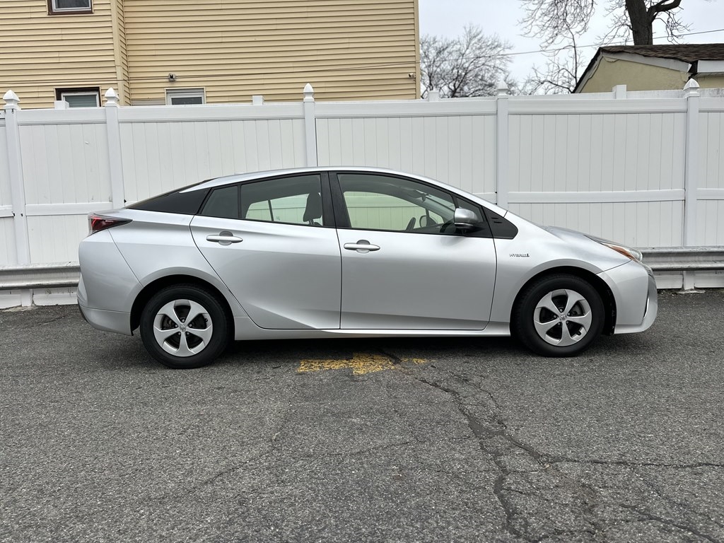 Toyota Prius  2017