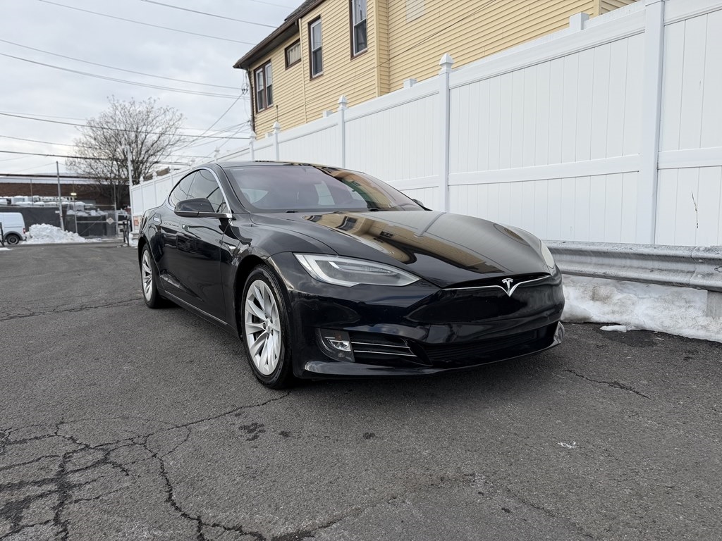 Tesla Model S  2017