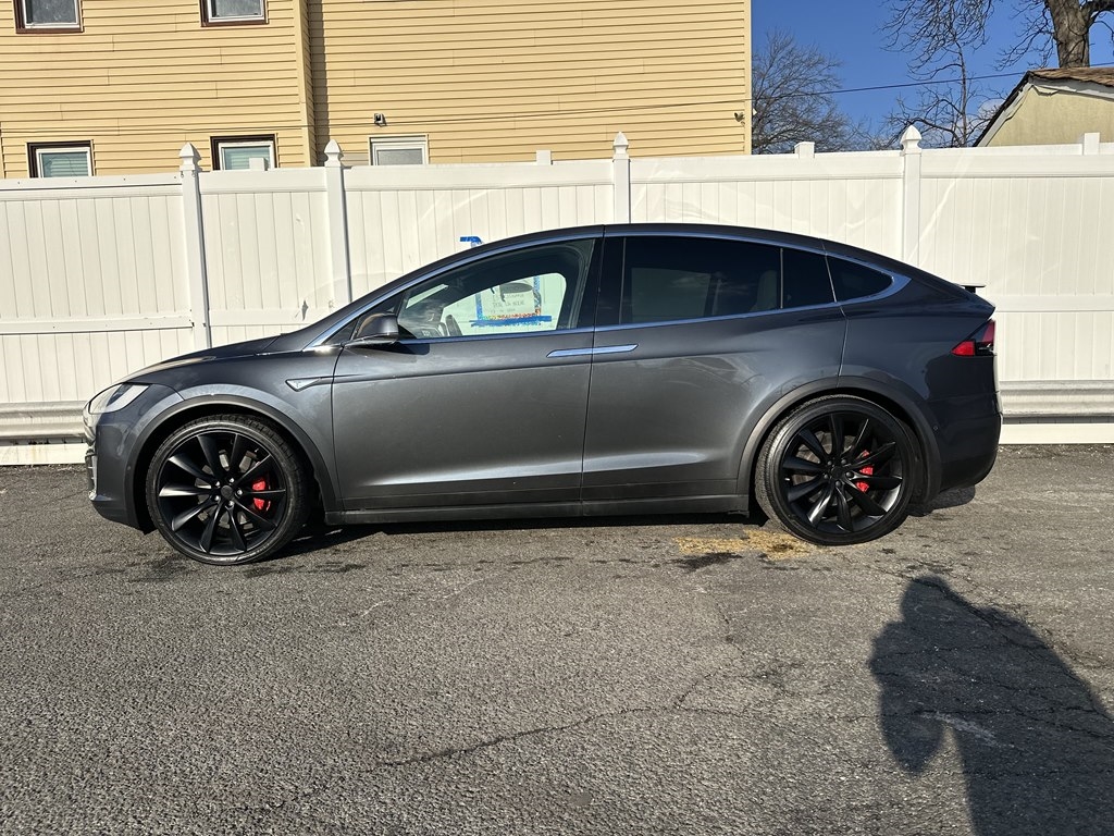Tesla Model X  2016