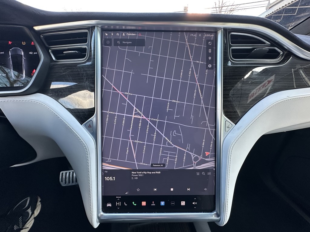 Tesla Model X  2016