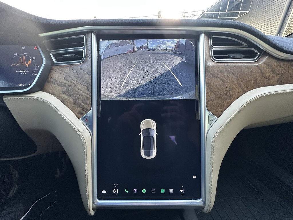 Tesla Model S  2016