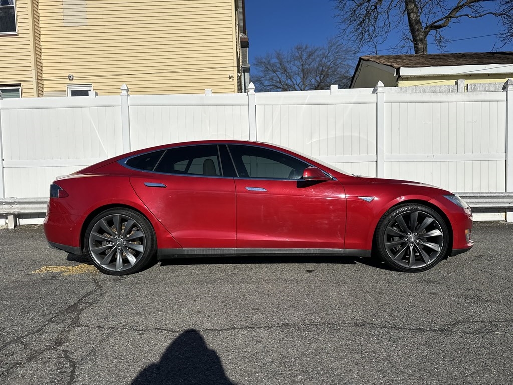 Tesla Model S  2016