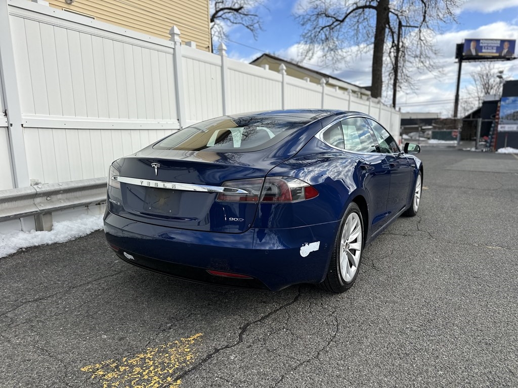 Tesla Model S  2017