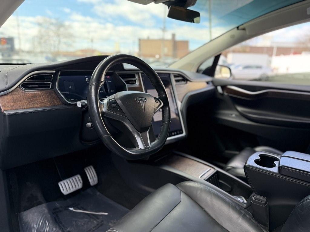 Tesla Model X  2016
