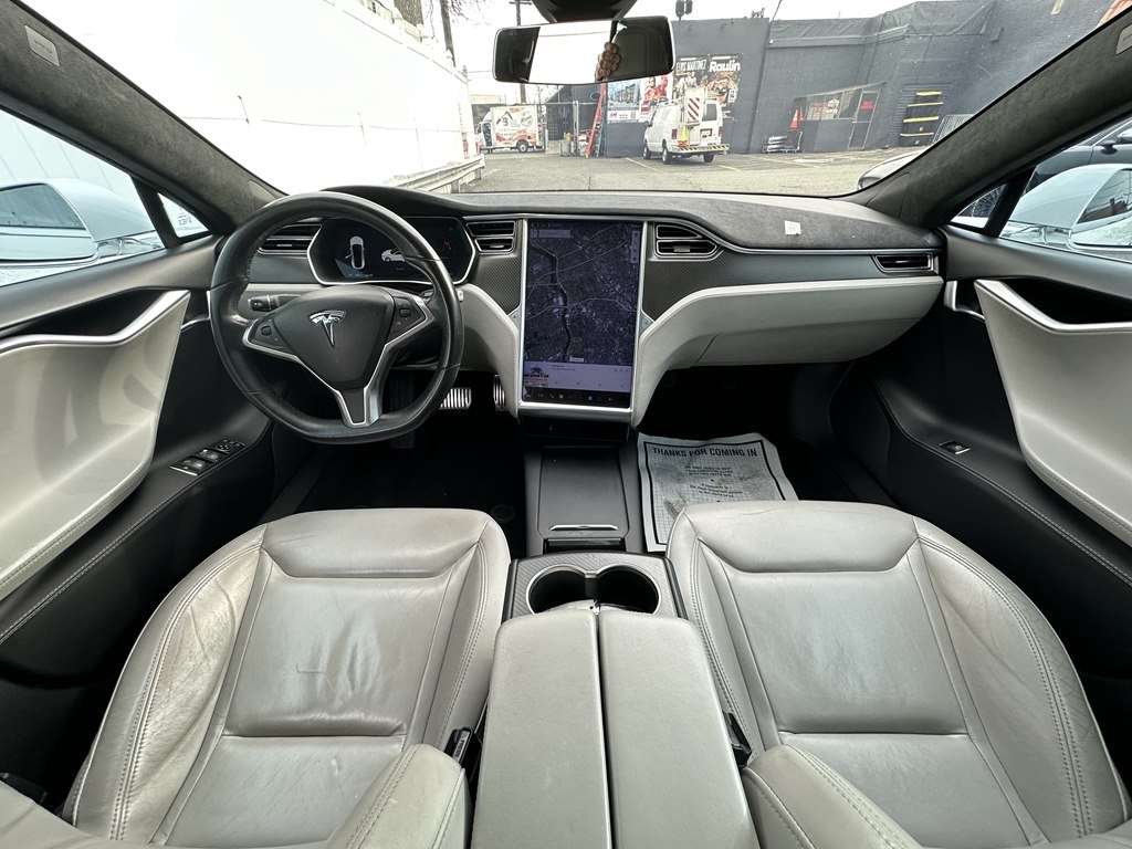 Tesla Model S  2016