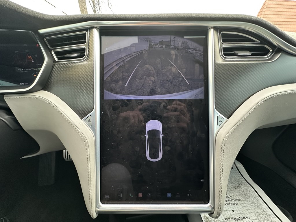 Tesla Model S  2016