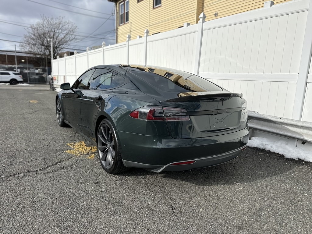 Tesla Model S  2014
