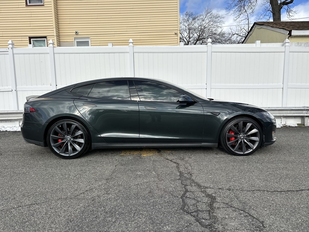 Tesla Model S  2014
