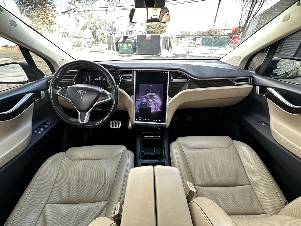 Tesla Model X  2016