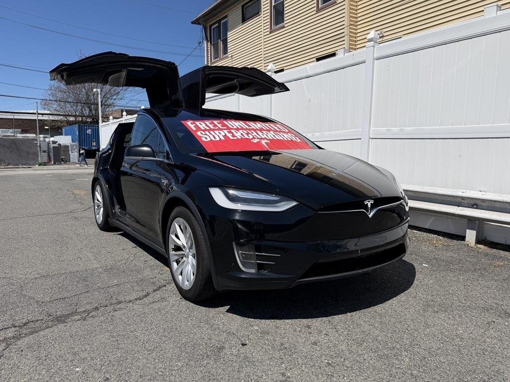 Tesla Model X  2016
